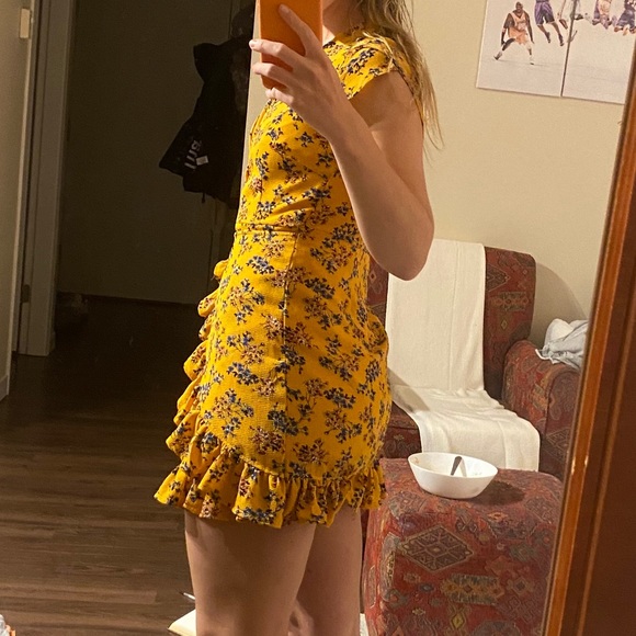 Wrap front dress - Picture 2 of 3